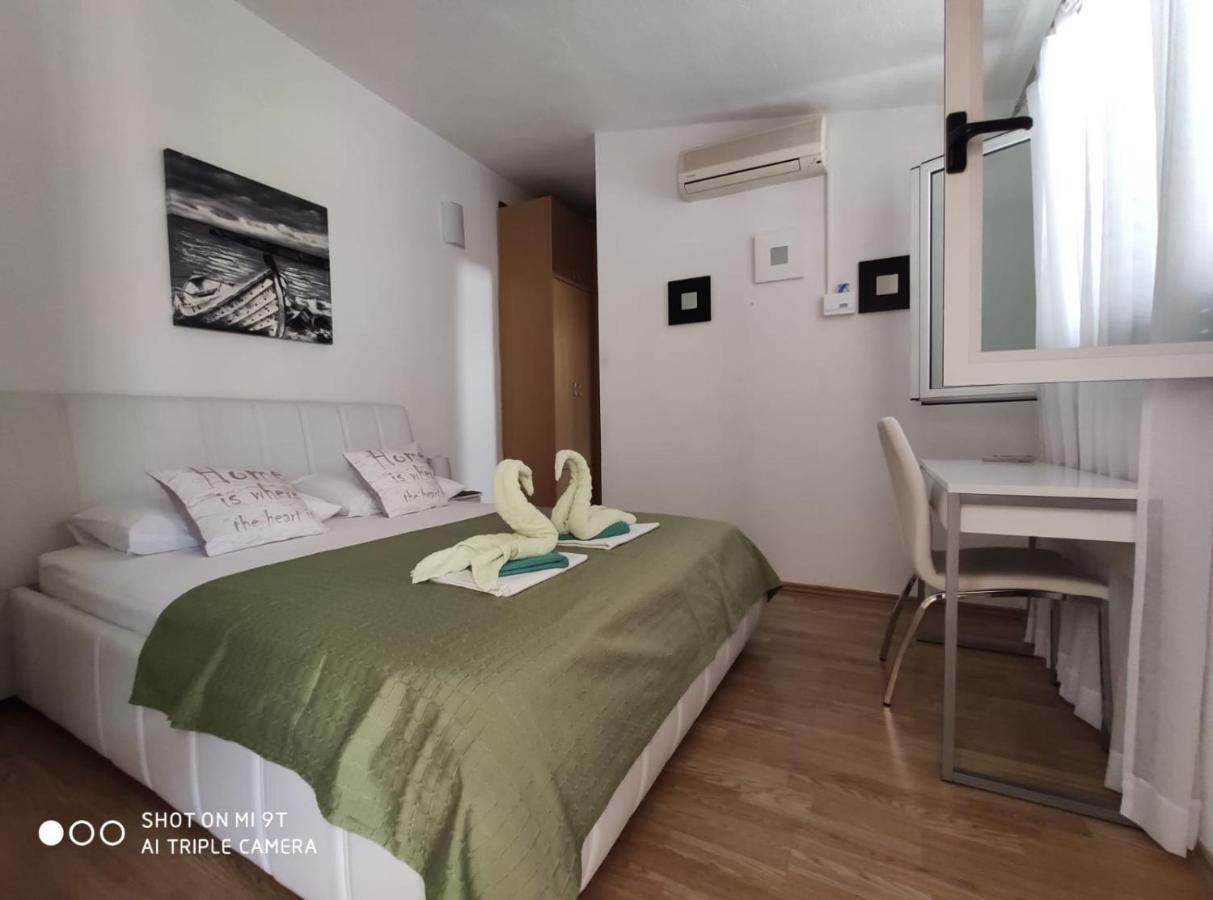 Apartment Burich Makarska Exteriör bild